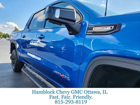 Used 2022 GMC Sierra 1500 AT4X image 44