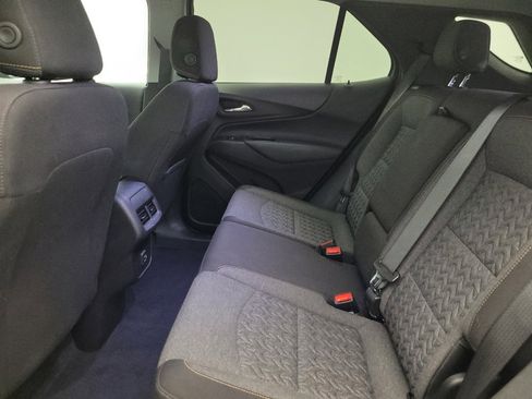 Used 2024 Chevrolet Equinox LT image 18
