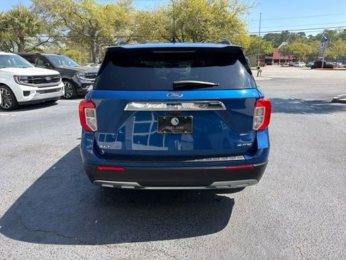 Used 2023 Ford Explorer XLT w/ Equipment Group 202A AWD/4WD image 6