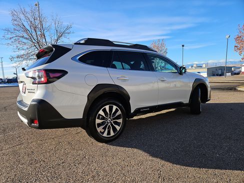 Used 2025 Subaru Outback Touring XT w/ Popular Package #2 image 3