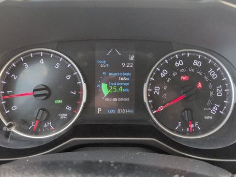 Certified 2019 Toyota RAV4 XLE w/ Convenience Package image 18