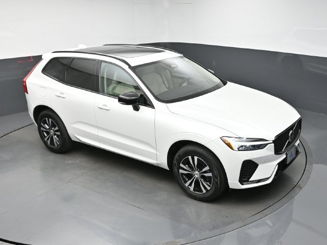 Used 2024 Volvo XC60 B5 Core w/ Climate Package AWD/4WD image 42