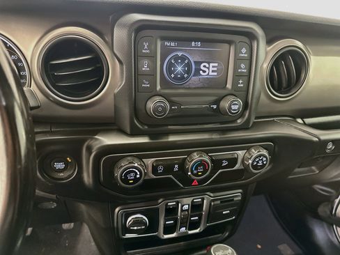 Used 2020 Jeep Wrangler Unlimited Sport S AWD/4WD image 26