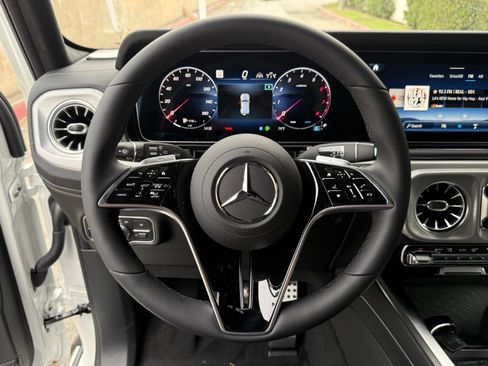 New 2026 Mercedes-Benz G 550 image 19