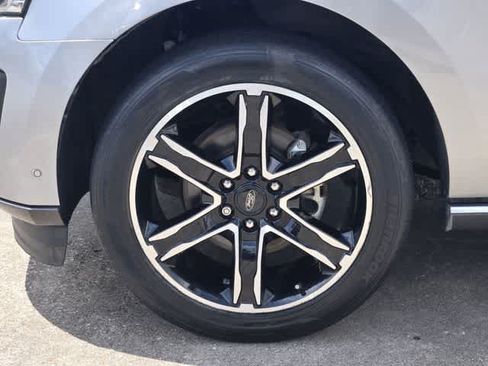 Used 2021 Ford Expedition Limited RWD image 8