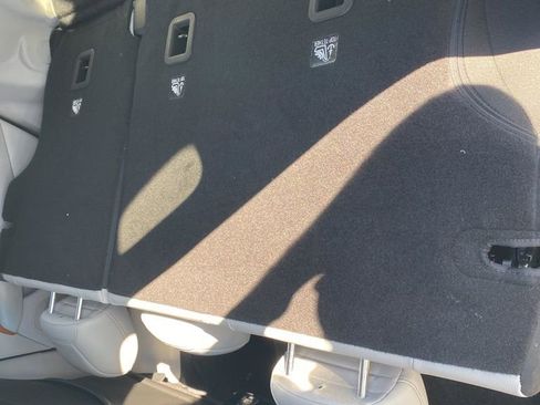 Used 2022 Jeep Compass Limited image 38