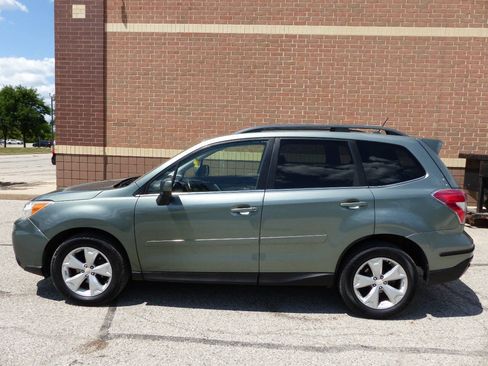 Used 2014 Subaru Forester 2.5i Limited AWD/4WD image 5