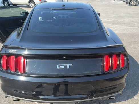 Used 2015 Ford Mustang GT Premium image 43