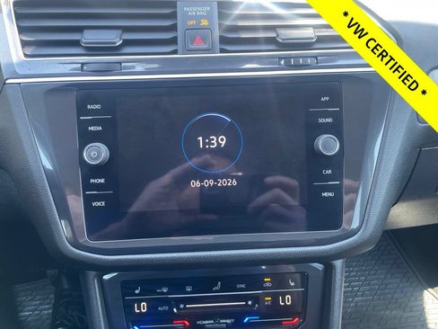 Certified 2023 Volkswagen Tiguan SE AWD/4WD image 22