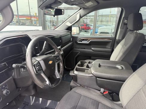 Used 2022 Chevrolet Silverado 1500 LT w/ Work Truck Package image 10