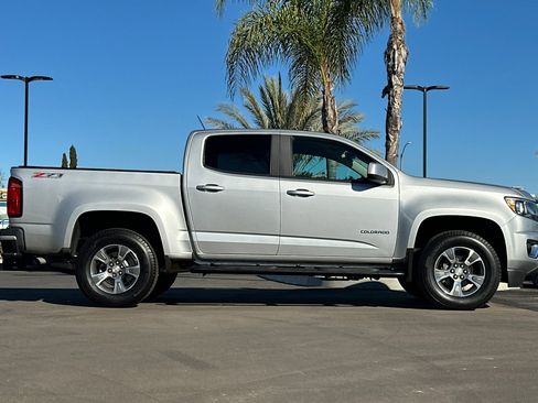 Used 2015 Chevrolet Colorado Z71 image 3