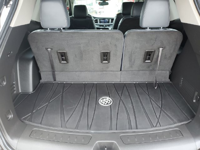 Used 2021 Buick Enclave Essence w/ Trailering Package, 5000 lbs. FWD image 32