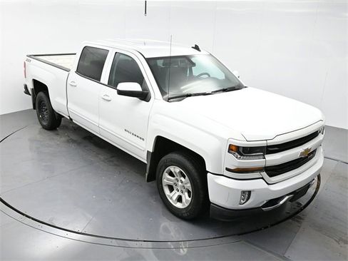 Used 2017 Chevrolet Silverado 1500 LT w/ All Star Edition image 17