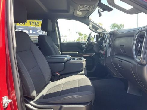 Used 2021 Chevrolet Silverado 1500 RST w/ Z71 Off-Road Package AWD/4WD image 27