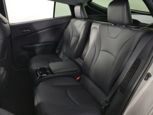 Used 2019 Toyota Prius Prime Advanced FWD image 17