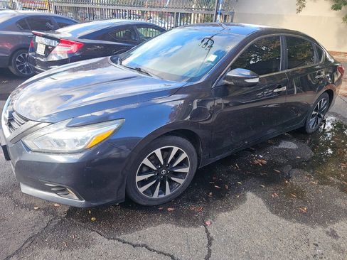 Used 2018 Nissan Altima 2.5 SL image 2