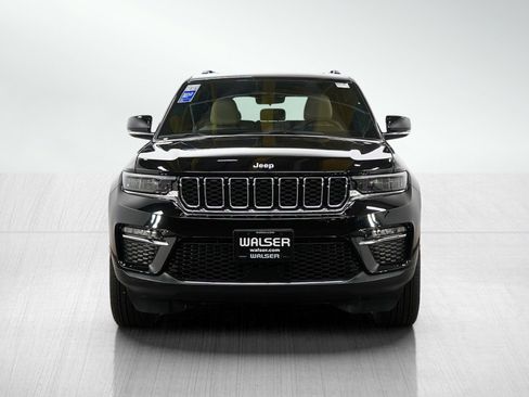 Used 2025 Jeep Grand Cherokee Limited AWD/4WD image 8