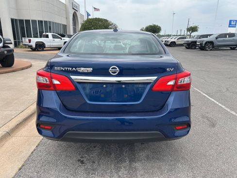 Used 2019 Nissan Sentra SV FWD image 6