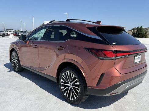 Used 2023 Lexus RX 350 Premium Plus w/ Cold Area Package AWD/4WD image 5