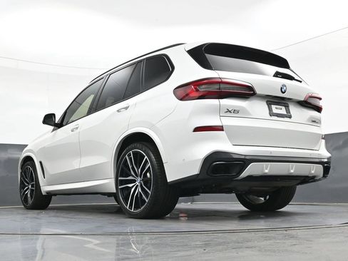 Used 2021 BMW X5 xDrive40i w/ M Sport Package AWD/4WD image 21