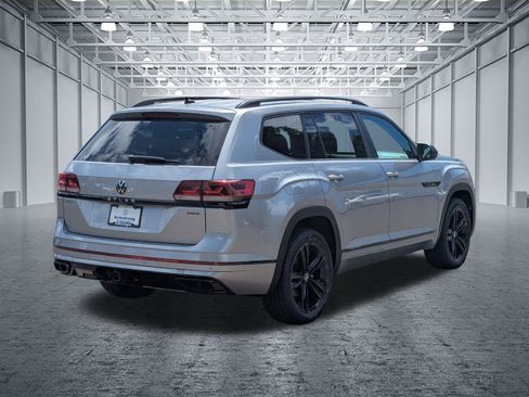 Used 2023 Volkswagen Atlas SEL R-Line AWD/4WD image 5