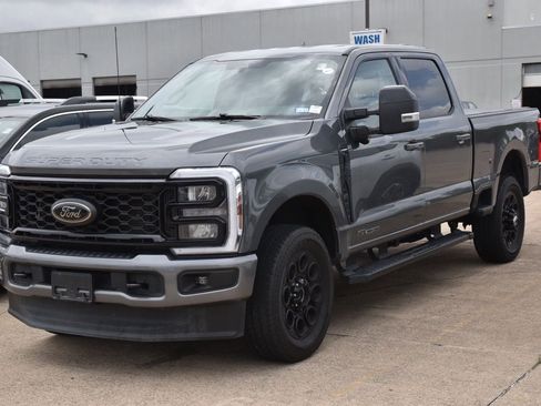Certified 2025 Ford F250 Lariat w/ Black Appearance Package AWD/4WD image 2