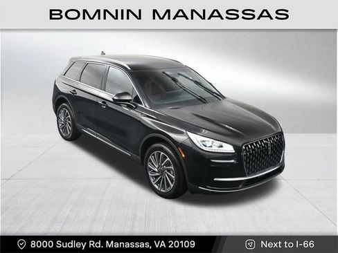 Used 2023 Lincoln Corsair Reserve image 28