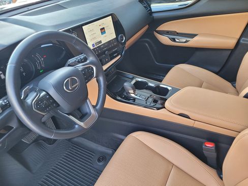 Certified 2026 Lexus NX 350h AWD w/ Accessory Package (2T) image 21