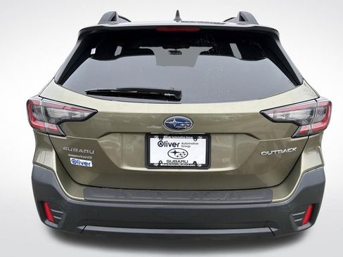 Used 2020 Subaru Outback Premium image 15