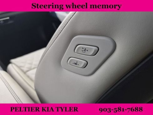 Used 2023 Genesis G70 3.3T w/ Sport Prestige Package image 27