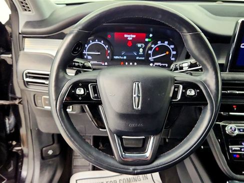 Used 2022 Lincoln Corsair FWD w/ Premium Package image 14