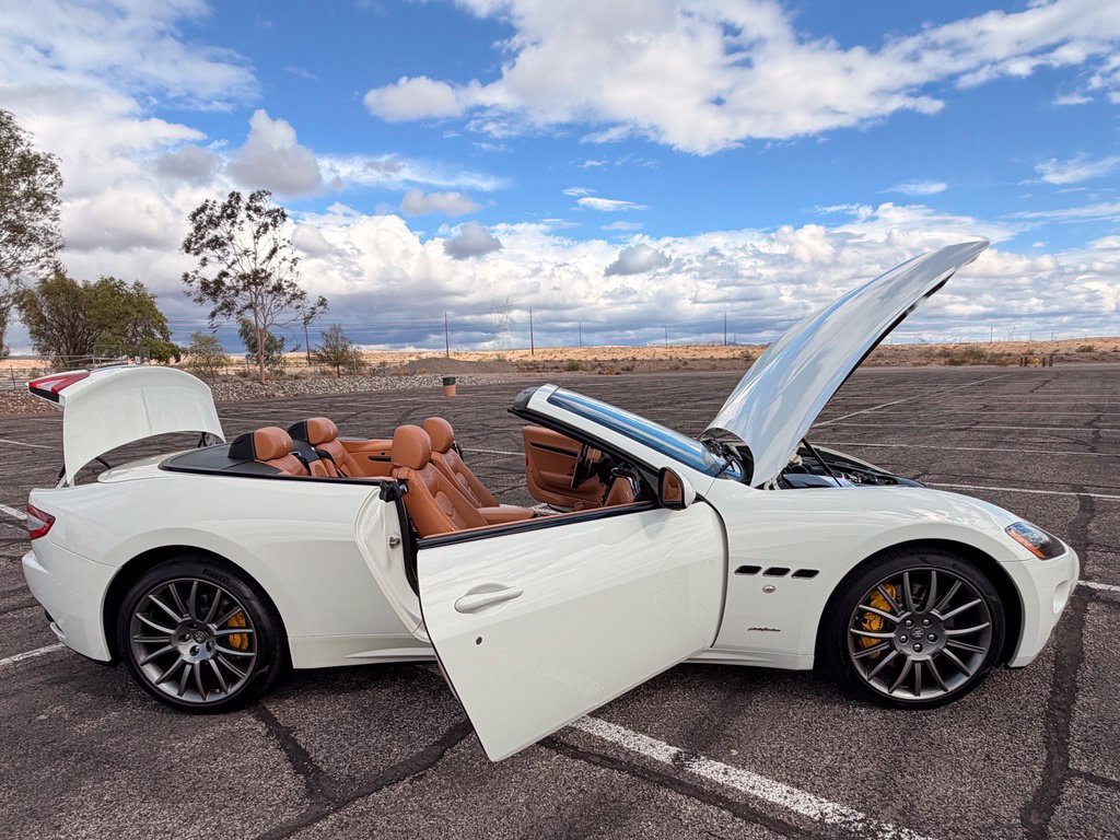 Used 2014 Maserati GranTurismo Convertible RWD image 33