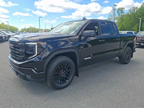 Used 2023 GMC Sierra 1500 Elevation AWD/4WD image 3