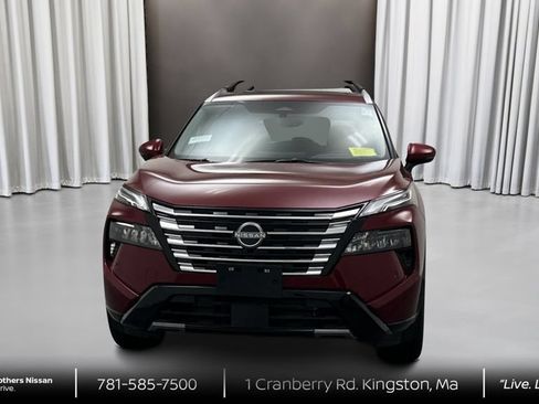 New 2026 Nissan Rogue Platinum w/ Platinum Premium Package AWD/4WD image 2