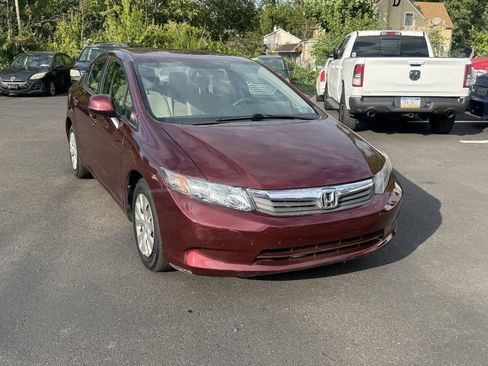 Used 2012 Honda Civic LX image 2