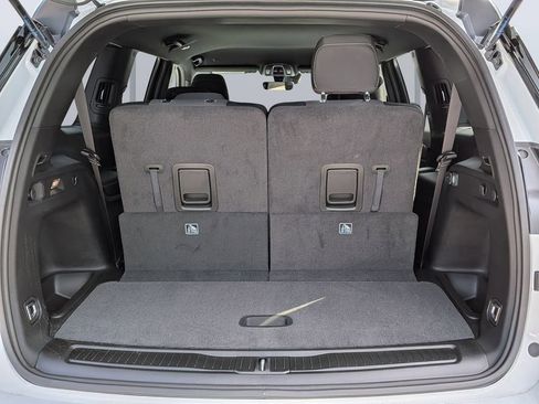New 2026 Jeep Grand Cherokee L Laredo w/ Trailer Tow Package RWD image 13