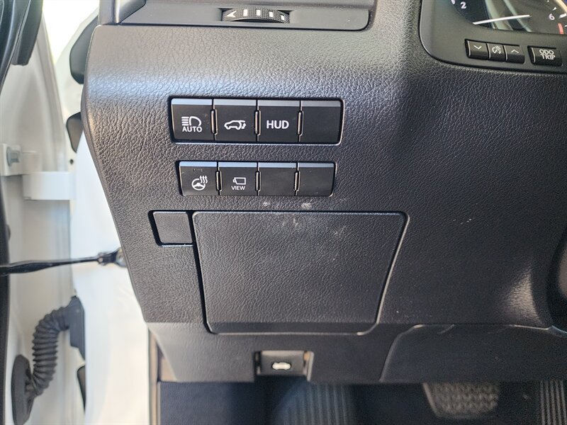Used 2022 Lexus RX 350L Luxury w/ Accessory Package (Z1) AWD/4WD image 28
