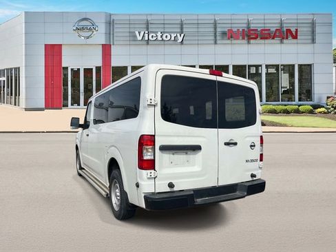 Used 2018 Nissan NV 3500 S RWD image 4
