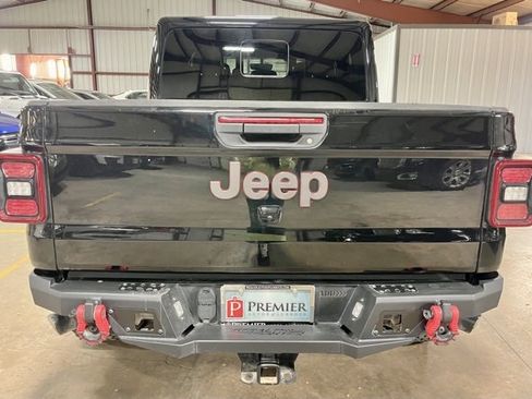 Used 2022 Jeep Gladiator Rubicon w/ LED Lighting Group image 3