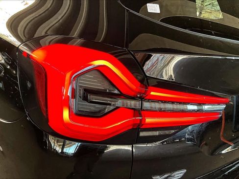 Used 2023 BMW X3 sDrive30i w/ Premium Package image 29