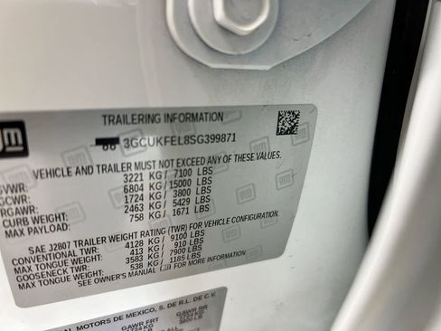 Used 2025 Chevrolet Silverado 1500 LT Trail Boss w/ LT Trail Boss Premium Package AWD/4WD image 29