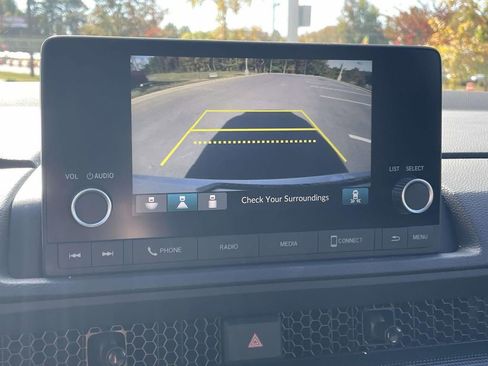 Certified 2025 Honda CR-V Sport image 30