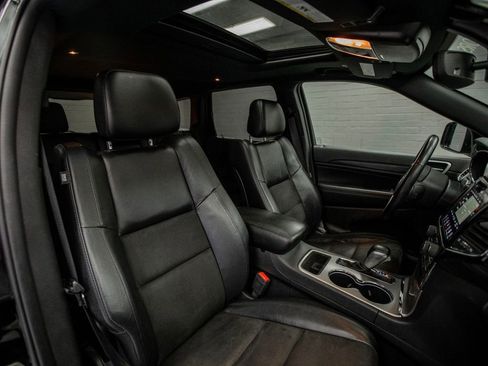 Used 2019 Jeep Grand Cherokee Altitude image 19