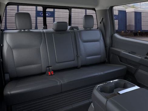 New 2026 Ford F250 4x4 Crew Cab Super Duty image 11