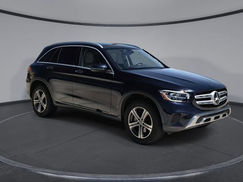 Used 2021 Mercedes-Benz GLC 300 image 12