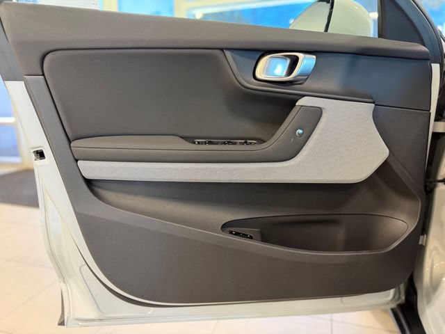 Used 2024 Polestar Polestar 2 AWD/4WD image 17