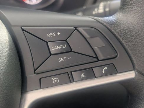 Used 2024 Nissan Altima 2.5 SV FWD image 16