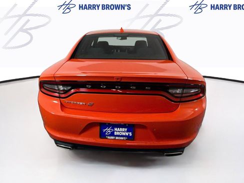 Used 2022 Dodge Charger SXT w/ Driver Convenience Group AWD/4WD image 30