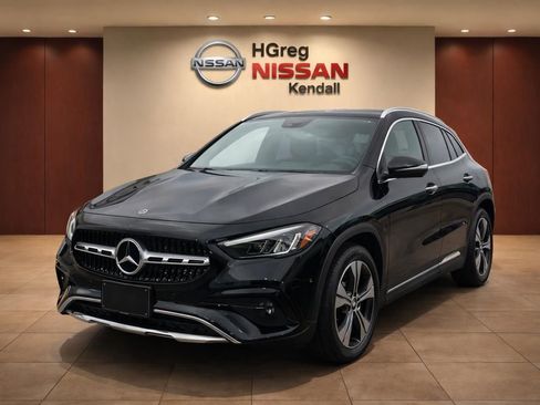 Used 2025 Mercedes-Benz GLA 250 image 3