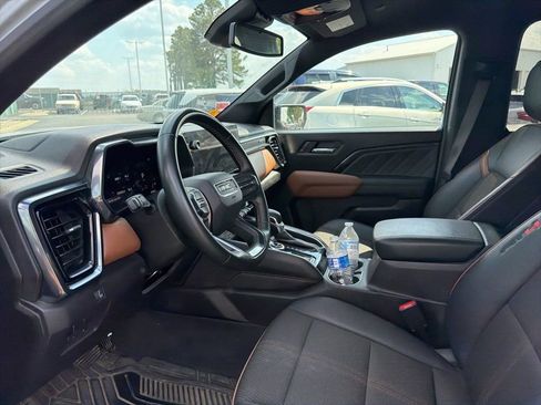 Certified 2024 GMC Canyon AT4 w/ Canyon Safety Plus Package AWD/4WD image 13